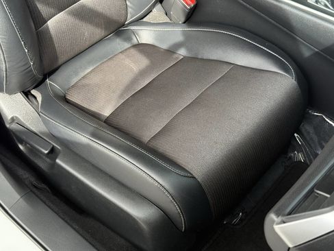 Used 2018 Honda Accord Sport image 16
