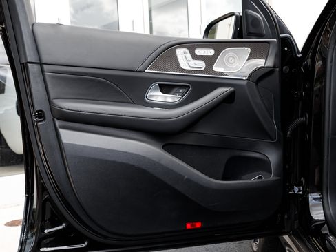 Used 2024 Mercedes-Benz GLE 63 AMG S image 17