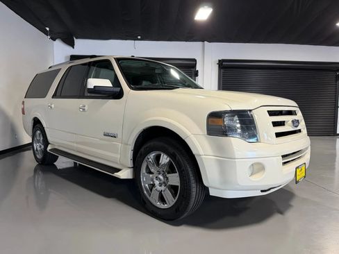 Used 2007 Ford Expedition EL Limited RWD image 3