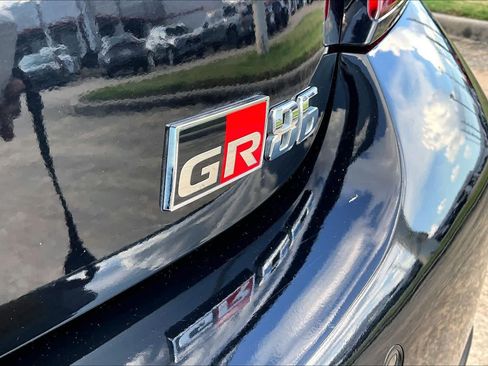 Certified 2024 Toyota GR86 Premium RWD image 10