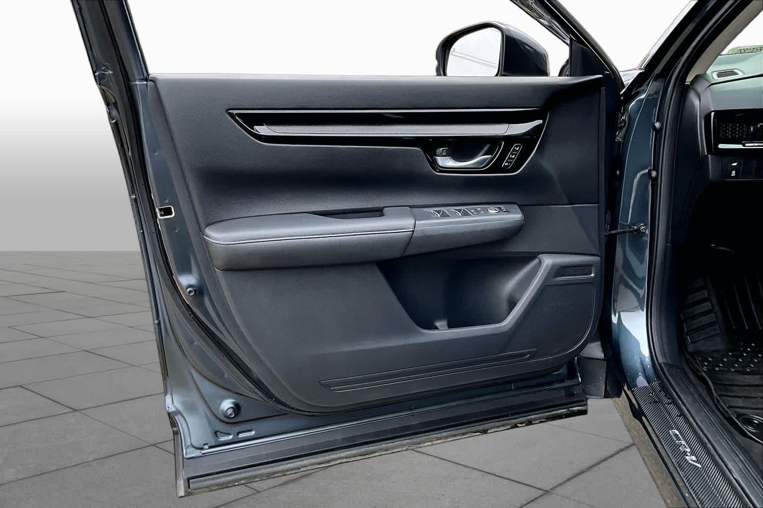 Used 2023 Honda CR-V EX-L image 21