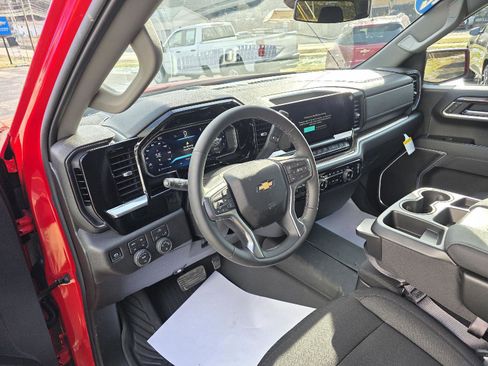 New 2026 Chevrolet Silverado 1500 LT AWD/4WD image 12