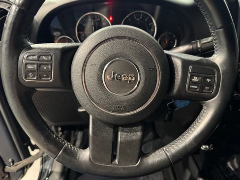 Used 2017 Jeep Wrangler Unlimited Sport w/ Quick Order Package 23S AWD/4WD image 15