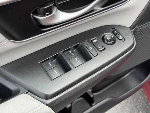 Used 2021 Honda CR-V EX-L image 13