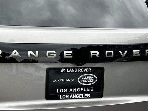 New 2026 Land Rover Range Rover SE AWD/4WD image 23
