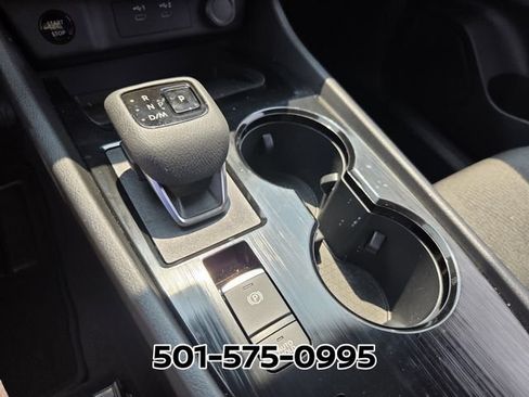 Used 2026 Nissan Rogue SV FWD image 22