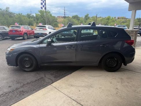 Used 2017 Subaru Impreza 2.0i AWD/4WD image 9