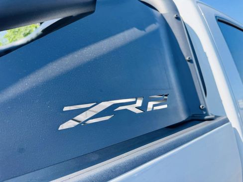 Used 2019 Chevrolet Colorado ZR2 w/ ZR2 Dusk Special Edition image 25