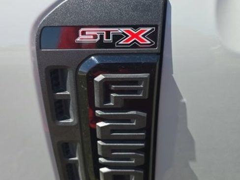 Used 2025 Ford F250 XL w/ STX Appearance Package AWD/4WD image 32