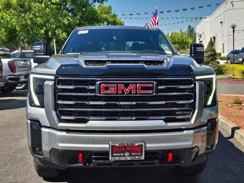 New 2026 GMC Sierra 2500 AT4 w/ AT4 Premium Plus Package AWD/4WD image 2
