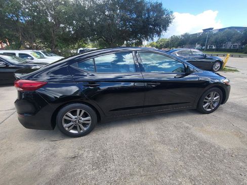 Used 2017 Hyundai Elantra SE FWD image 90
