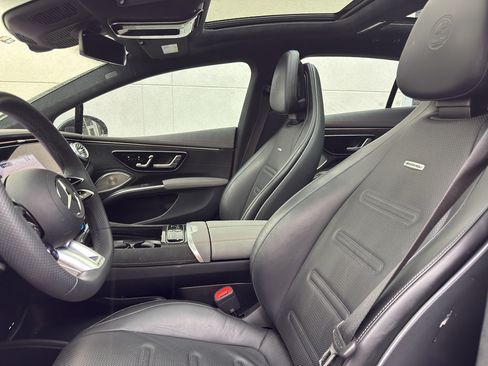 Used 2022 Mercedes-Benz EQS AMG 4MATIC image 7