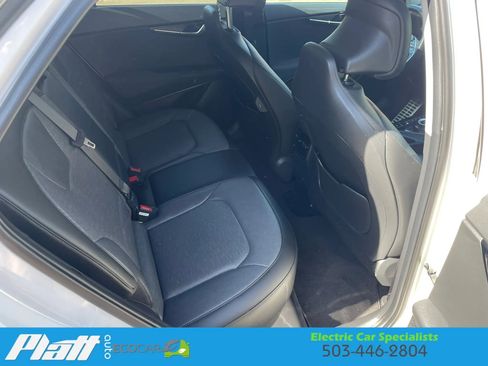 Used 2023 Kia Niro Wave image 48