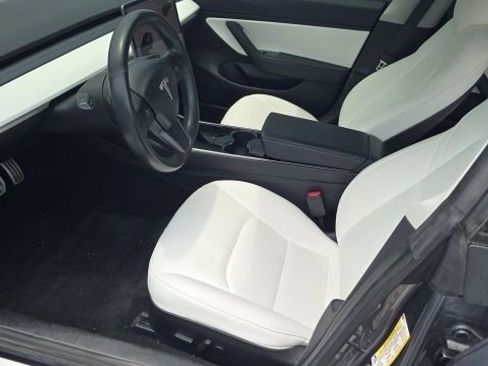 Used 2018 Tesla Model 3 Long Range AWD/4WD image 4