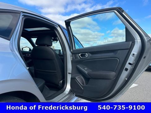 Certified 2025 Honda Civic Sport image 30