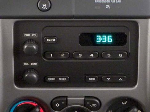 Used 2010 GMC Canyon SLE w/ Power Convenience Package image 7