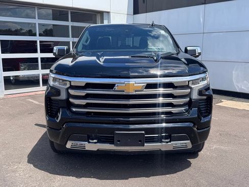 Used 2023 Chevrolet Silverado 1500 High Country w/ Technology Package AWD/4WD image 8