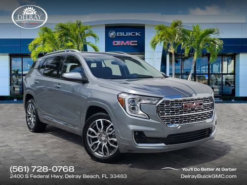 Used 2024 GMC Terrain Denali w/ Denali Premium Package AWD/4WD image 1