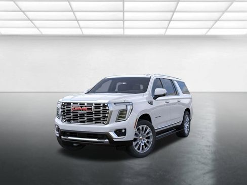 New 2026 GMC Yukon XL Denali w/ Denali Reserve Package AWD/4WD image 9