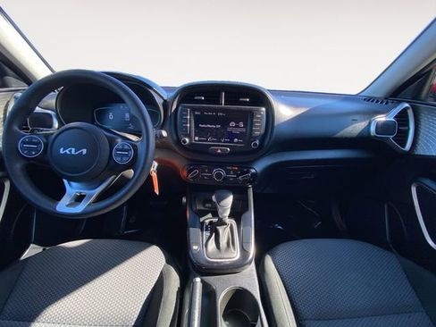 Used 2023 Kia Soul LX w/ Option Group 015 image 11