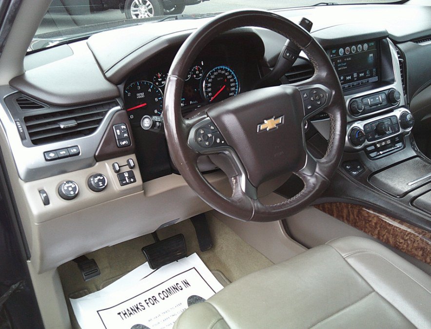 Used 2017 Chevrolet Suburban Premier AWD/4WD image 11