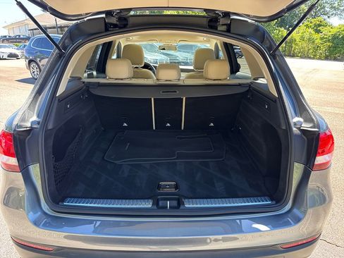 Used 2018 Mercedes-Benz GLC 300 image 18