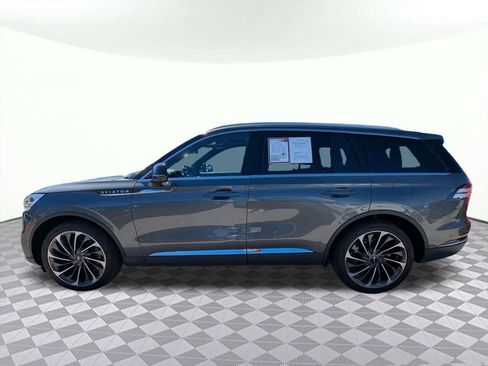 Used 2023 Lincoln Aviator Reserve w/ Equipment Group 201A image 6