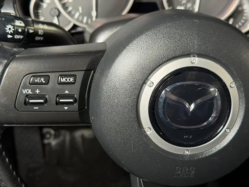 Used 2013 MAZDA MX-5 Miata Grand Touring RWD image 18