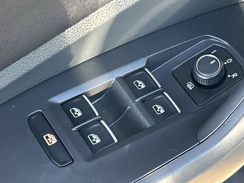 Certified 2026 Volkswagen Jetta S FWD image 18