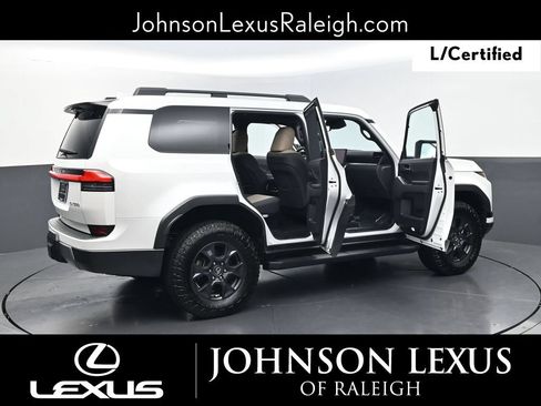 Certified 2024 Lexus GX 550 AWD/4WD image 30