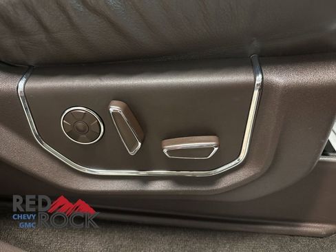 Used 2017 Ford F250 King Ranch w/ King Ranch Ultimate Package image 16