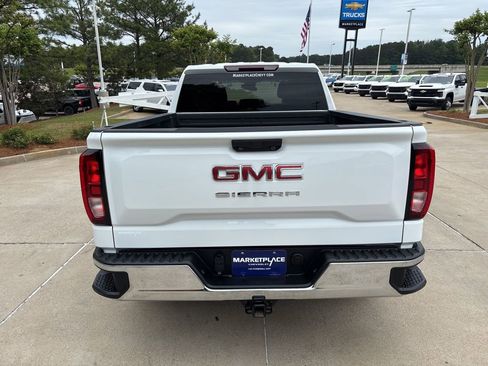 Certified 2023 GMC Sierra 1500 Pro AWD/4WD image 12