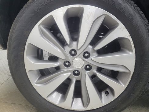 Used 2019 Buick Encore Preferred AWD/4WD image 31