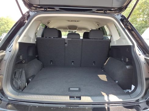 Used 2022 Volkswagen Tiguan S AWD/4WD image 17
