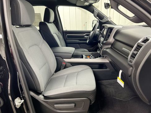 Used 2024 RAM 1500 Big Horn AWD/4WD image 21