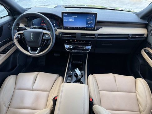 Certified 2023 Lincoln Corsair Reserve w/ Equipment Group 202A AWD/4WD image 25