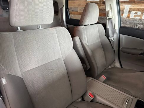 Used 2014 Honda CR-V LX image 18