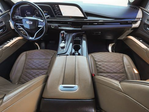 Used 2021 Cadillac Escalade Sport w/ Driver Assist Tech Package AWD/4WD image 36