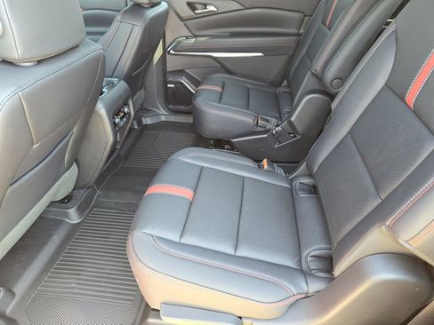 New 2026 Chevrolet Traverse RS image 30