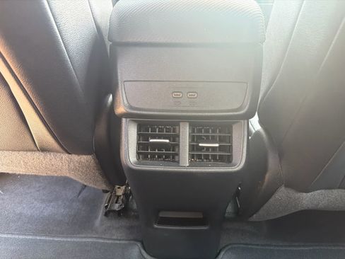 Used 2025 Chevrolet Equinox LT w/ Convenience Package II AWD/4WD image 25