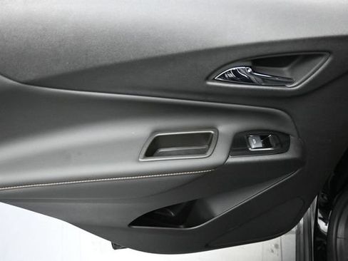 Used 2024 Chevrolet Equinox Premier FWD image 20