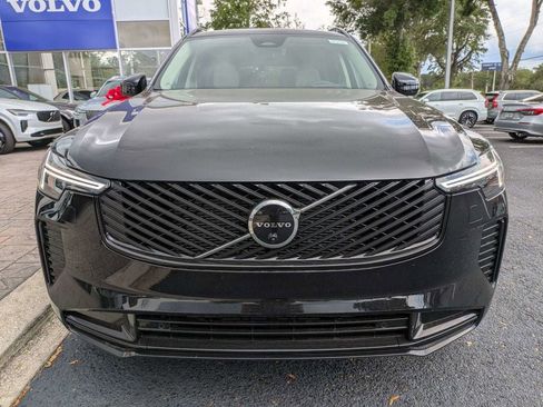 New 2026 Volvo XC90 B6 Ultra w/ Protection Package Premier AWD/4WD image 9