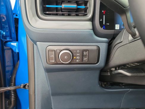 New 2026 Ford Maverick Lobo image 10