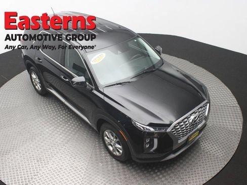 Used 2022 Hyundai Palisade SE AWD/4WD image 3