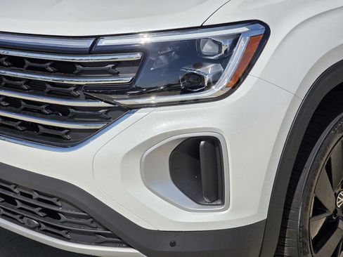 New 2026 Volkswagen Atlas SE FWD image 6