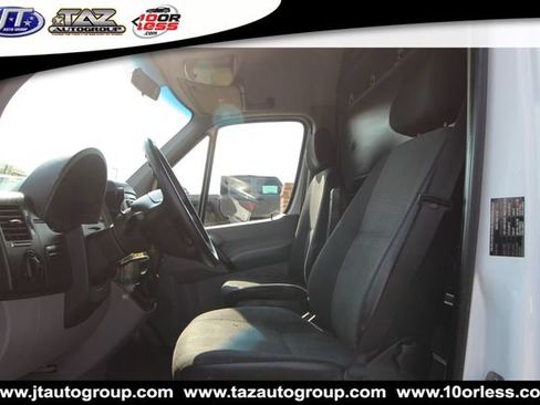 Used 2013 Freightliner Sprinter 3500 RWD image 10