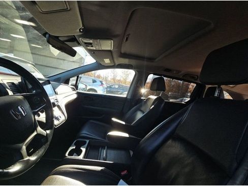 Used 2019 Honda Odyssey EX-L image 7