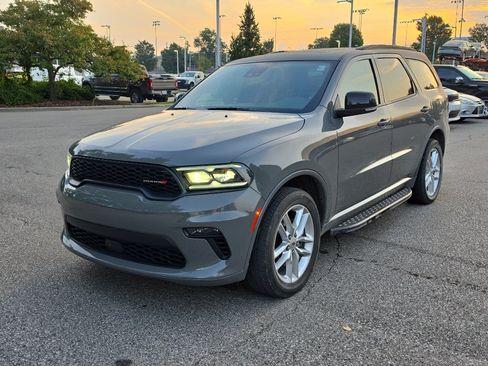 Used 2023 Dodge Durango GT AWD/4WD image 3