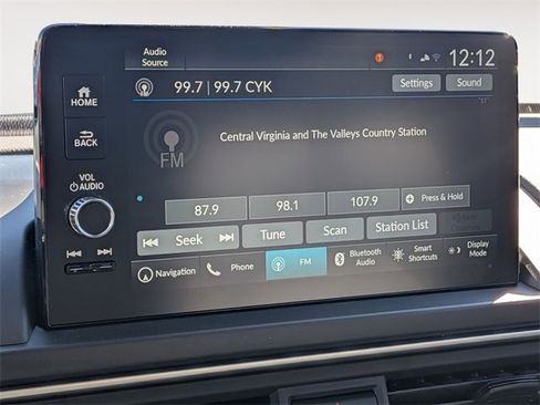 New 2025 Honda Pilot Touring image 18