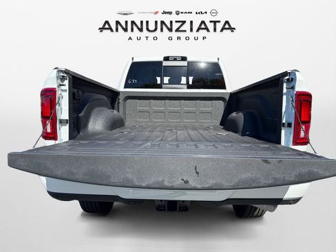 New 2026 RAM 2500 Big Horn AWD/4WD image 18